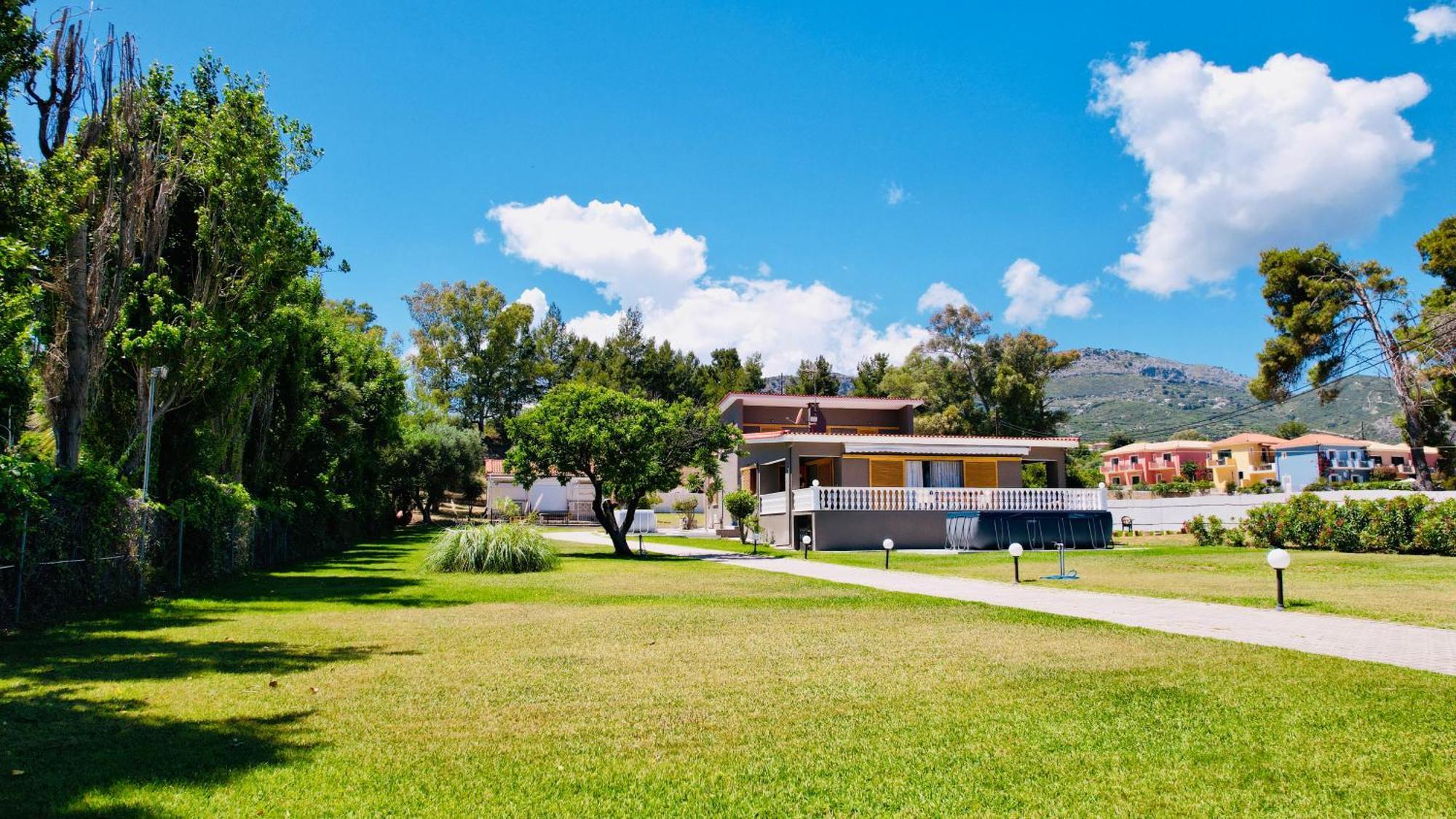 Отель Gazonia Family Estate Skala  Экстерьер фото